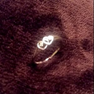 10k dainty intertwined hearts & 2 diamonds (size 6.5)